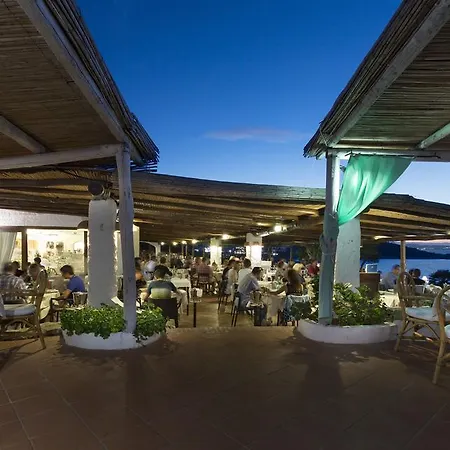 La Bisaccia מלון 4*