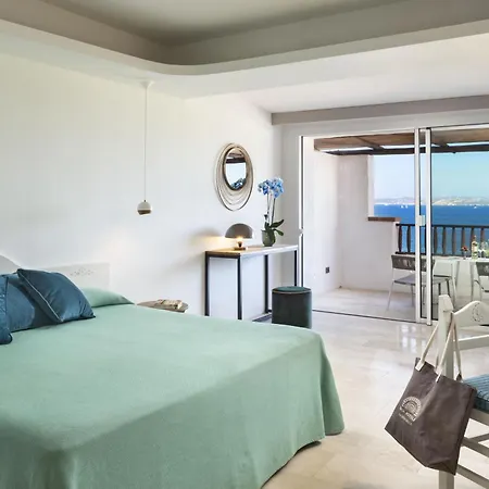 Hotell La Bisaccia Baja Sardinia