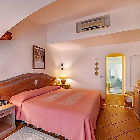 Hotel La Bisaccia 4*