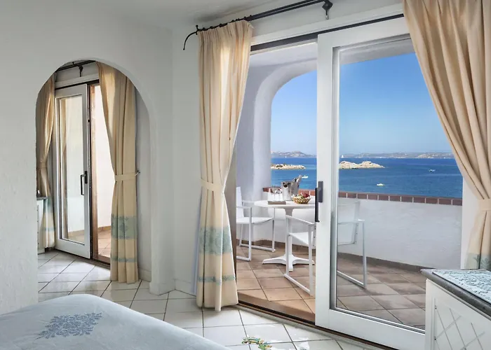 La Bisaccia 4* Baja Sardinia